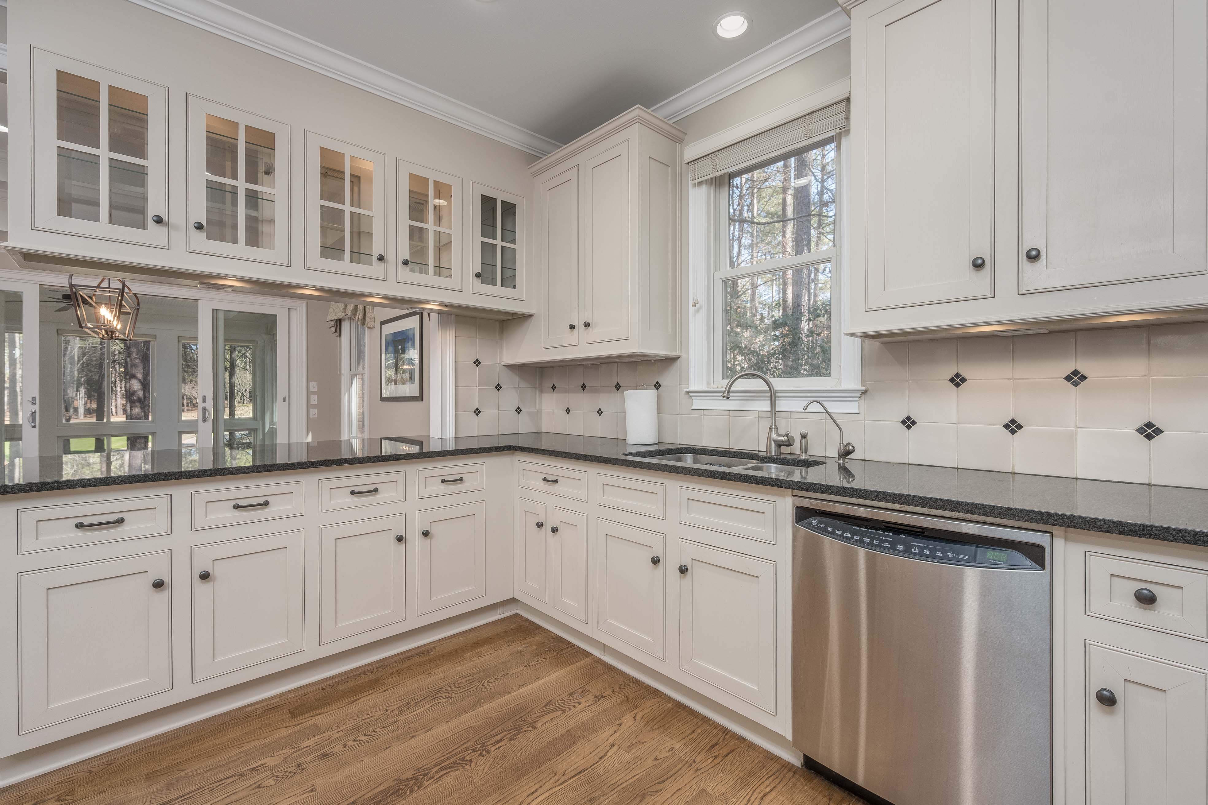 2701 Parrott's Pointe Road image 19